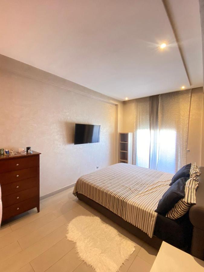 Bright Central Apartment Free Parking Casablanca Exterior photo